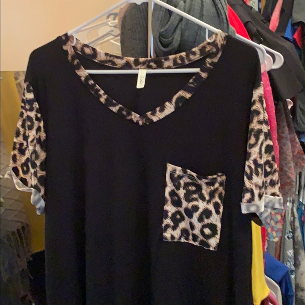 Cheetah top